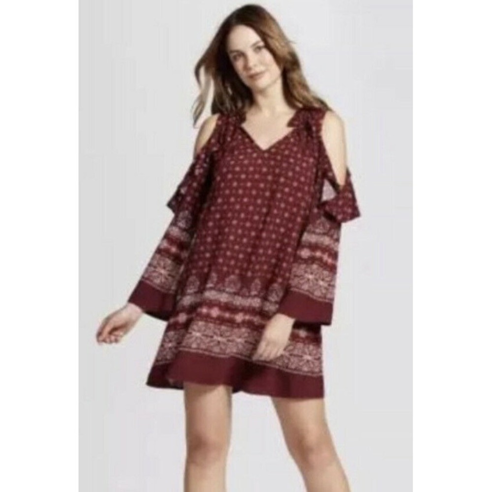Knox Rose Boho Cold Shoulder Mini Dress Burgundy Diamond Print M NEW